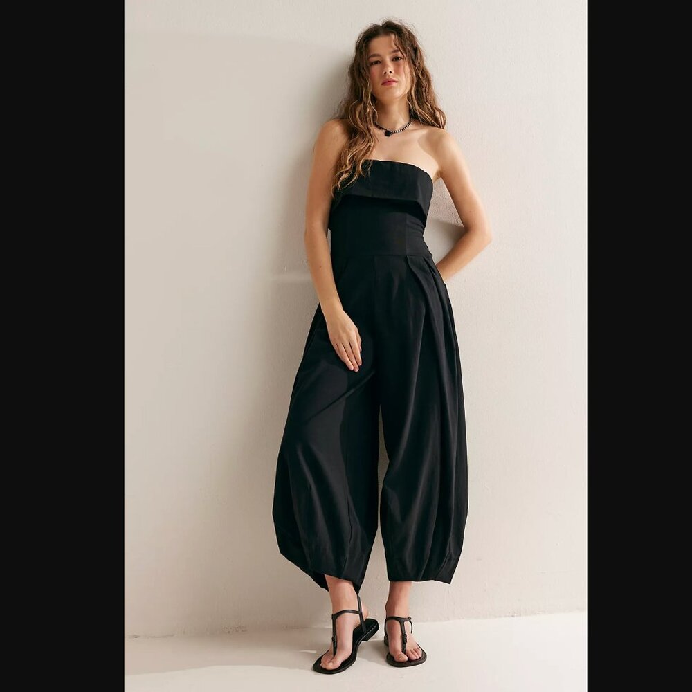 Free People Sonder Black Strapless Billowy-Leg 100% Cotton One-Piece Jumpsuit